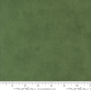 56127 26 Winter Friends Spruce
